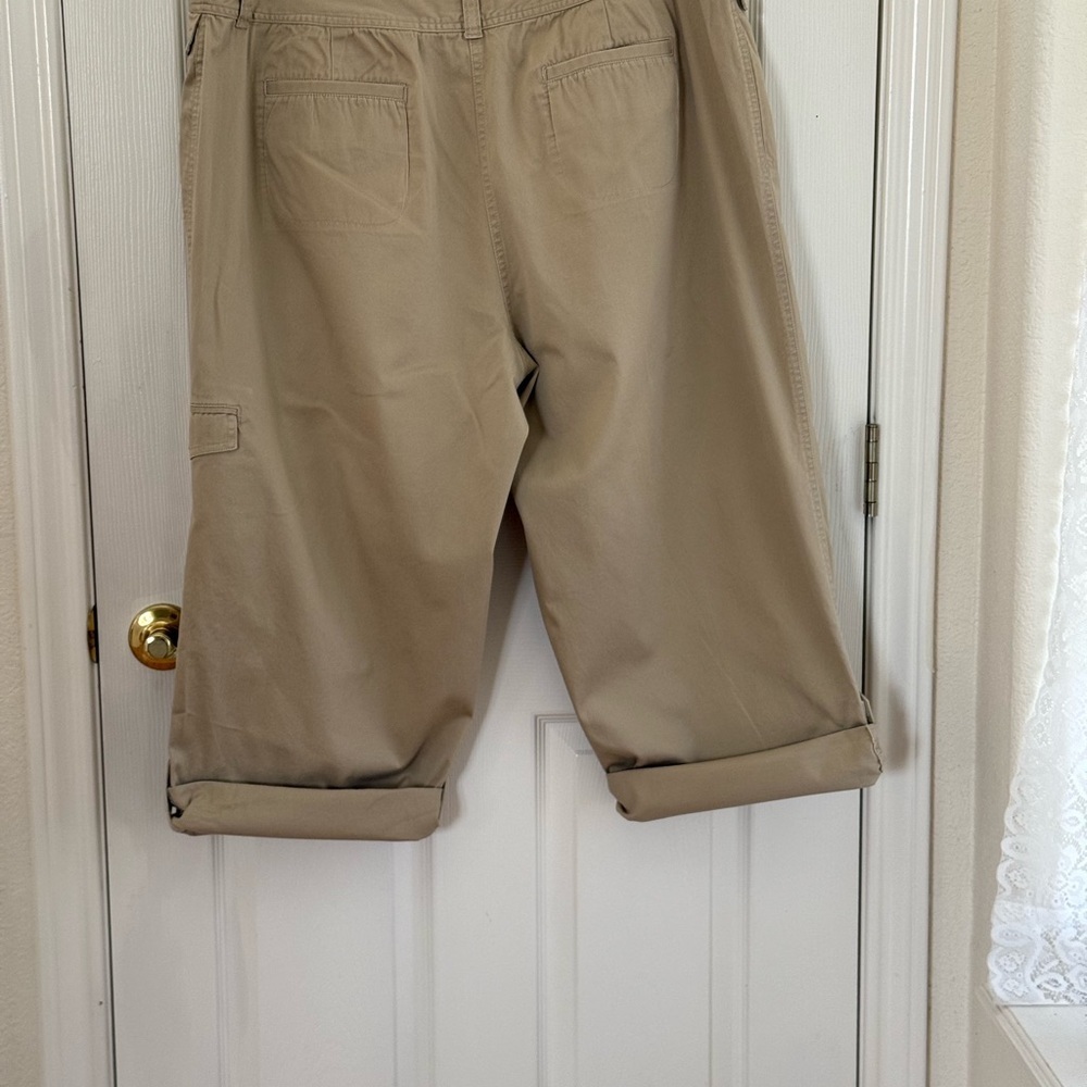 Charter Club Women’s Adjustable Capris/Cropped Pants. Size 20W - Picture 4 of 7